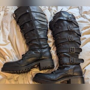 Women's Black Wide Calf Buckle Strap Boots